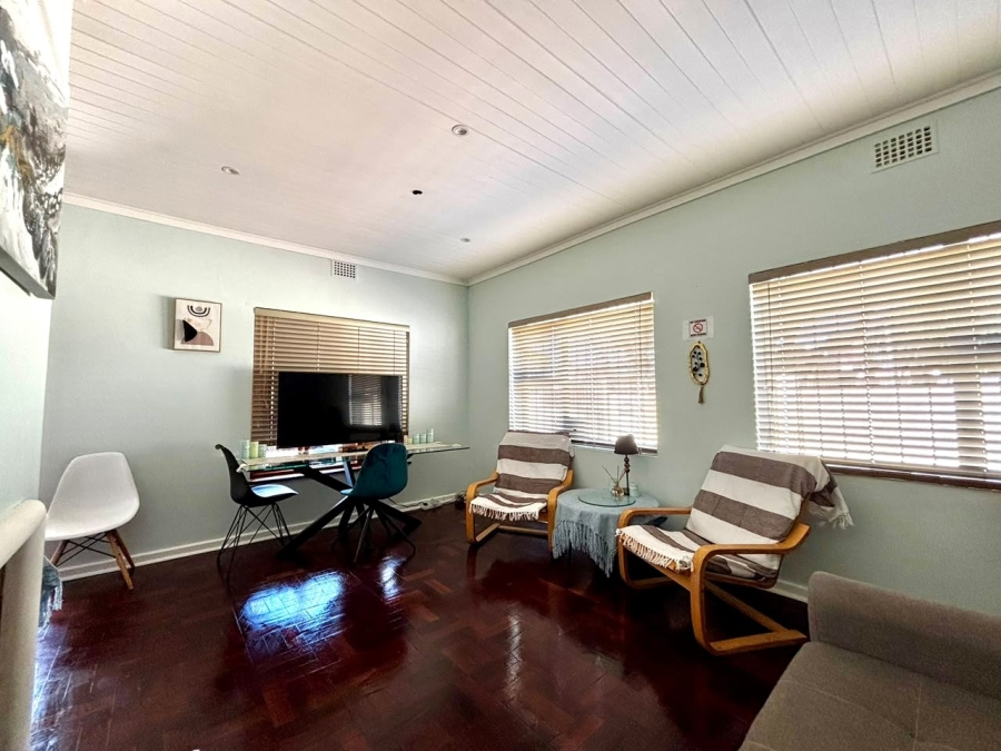 6 Bedroom Property for Sale in Vasco Estate Western Cape